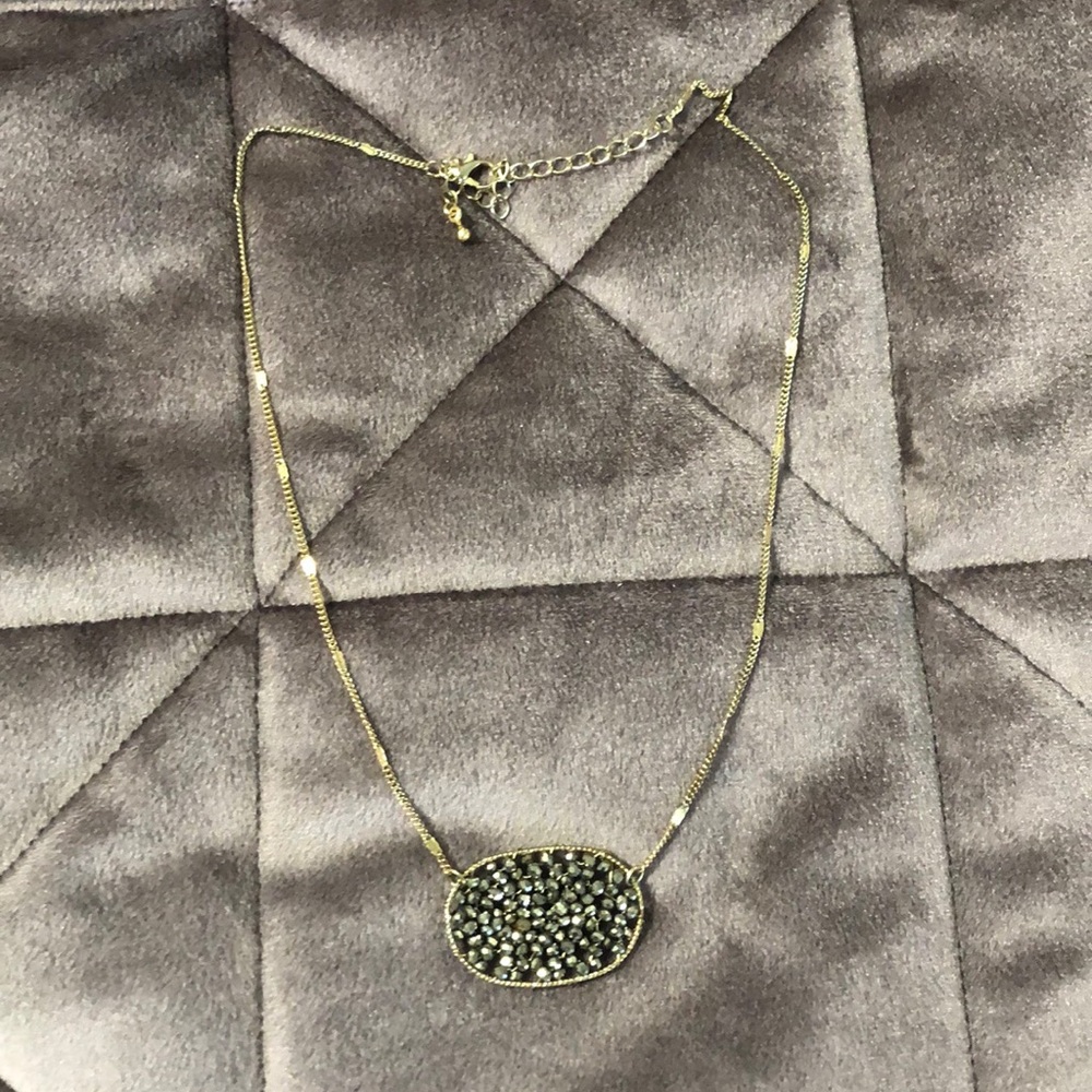 Super cute necklace!